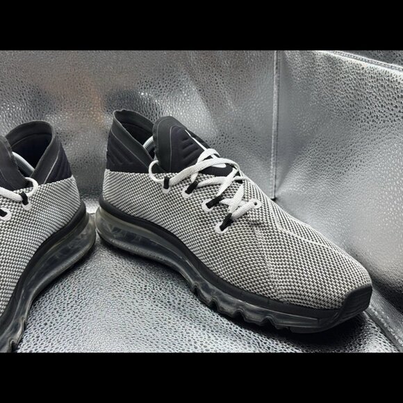 Size 11 - Nike Men's Air Max Flair White Black‎ Running Shoe 942236-103 - Picture 4 of 10